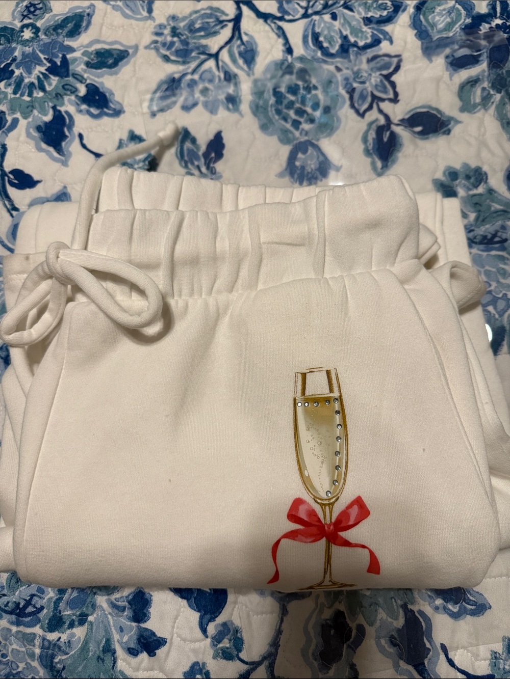 White Hooded Sweatshirt & pant set with Champagne Glass Embroidery - Picture 4 of 5